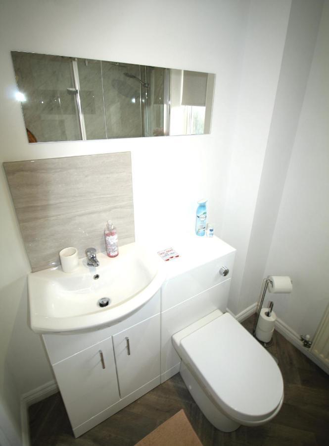 Ashington - 2 Bedroom House - Beautifully Decorated & Furnished - Large Garden المظهر الخارجي الصورة