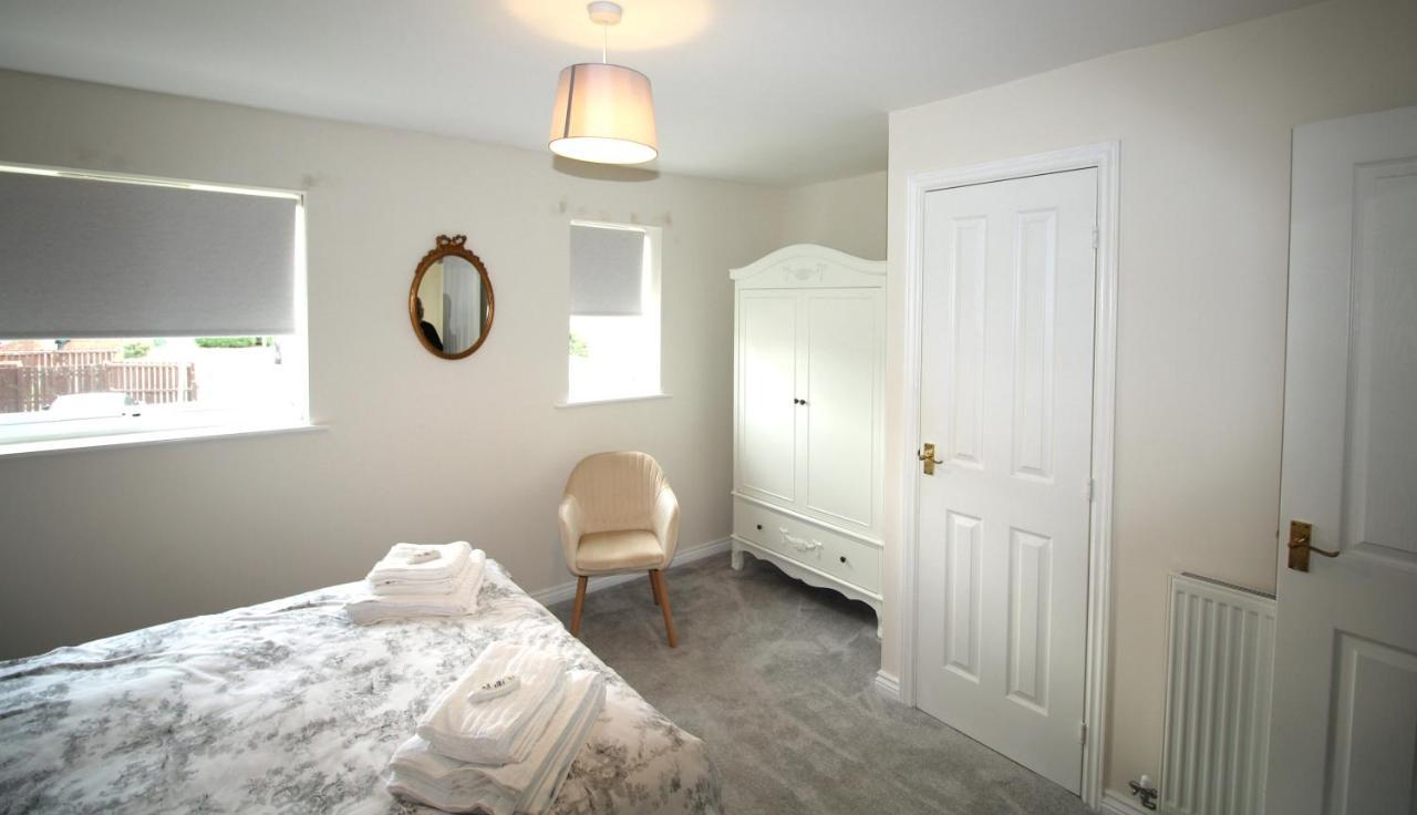 Ashington - 2 Bedroom House - Beautifully Decorated & Furnished - Large Garden المظهر الخارجي الصورة