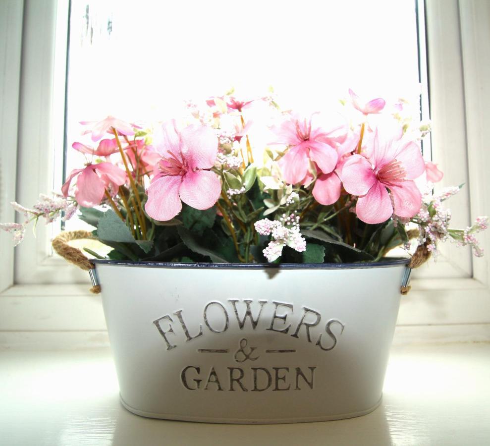 Ashington - 2 Bedroom House - Beautifully Decorated & Furnished - Large Garden المظهر الخارجي الصورة